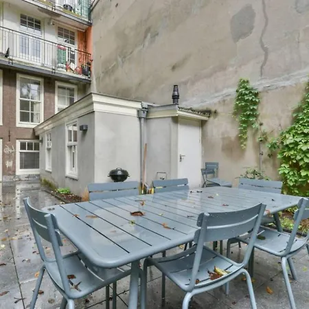 شقة Beautifully Renovated Double Ground Floor House *