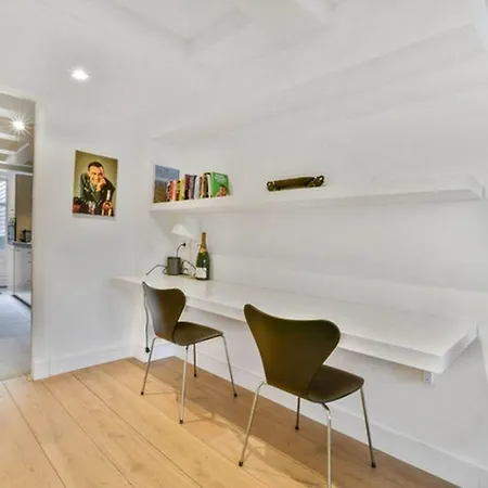 Beautifully Renovated Double Ground Floor House